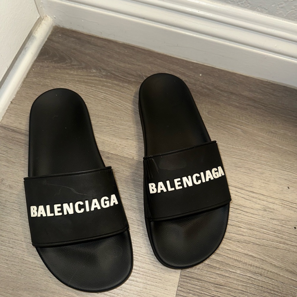 Balenciaga Black Pool Slides Women EU 40, US 10